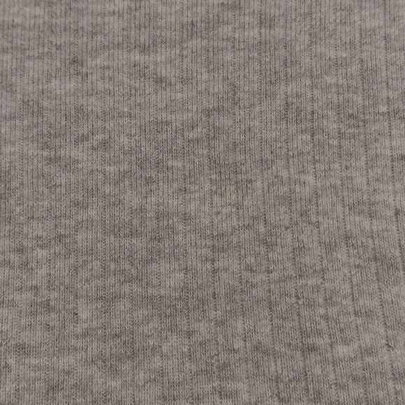 3 Short Sleeve Bodysuits - Picture 5 of 17